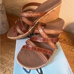 Skechers vegan leather wedge heel sandals, women's size 6.5